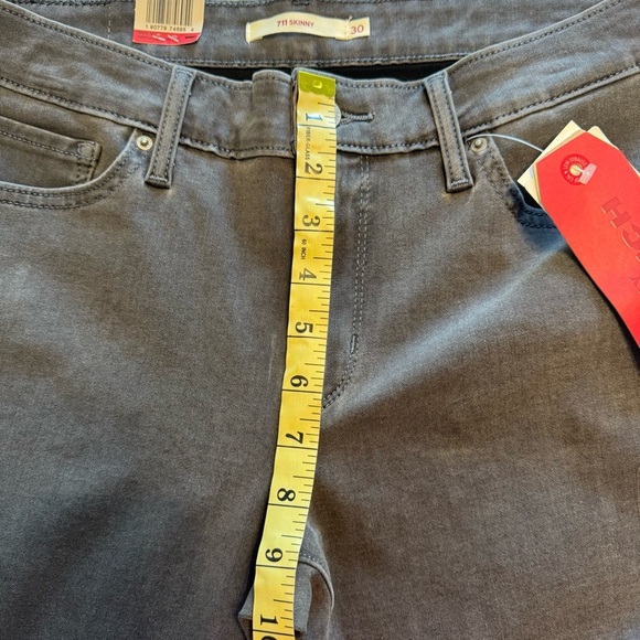 Levi’s 711 Skinny NWT Women's Gray Mid Rise Jeans - Picture 5 of 9